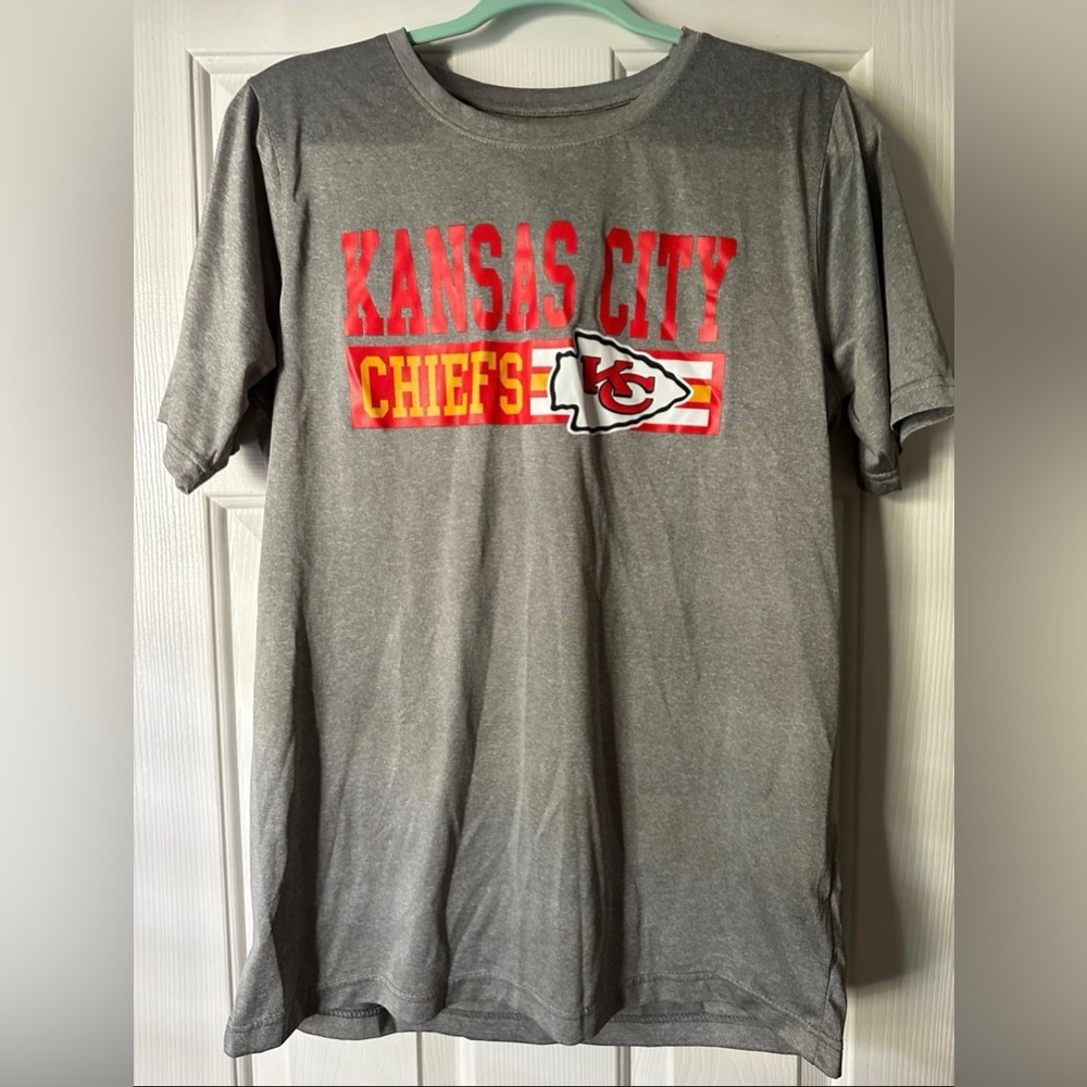 NFL Kansas City Chiefs Gray and Red T-Shirt size Kids XXL